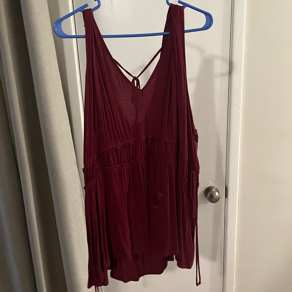 Maurices size 3X tank with ties. Burgundy color.